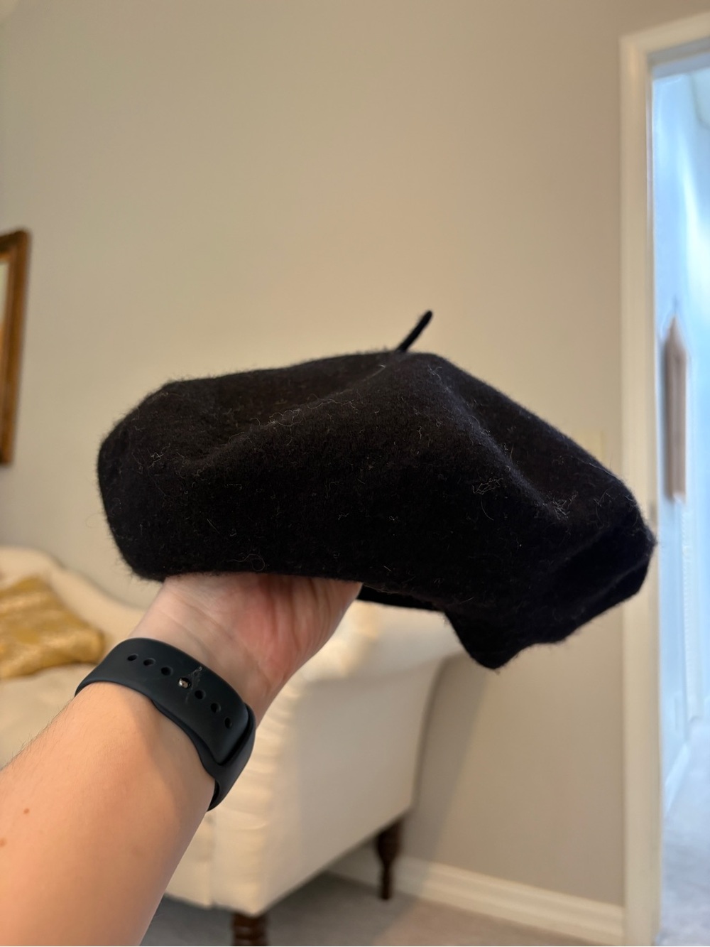 Black Wool Beret Hat - Aritzia